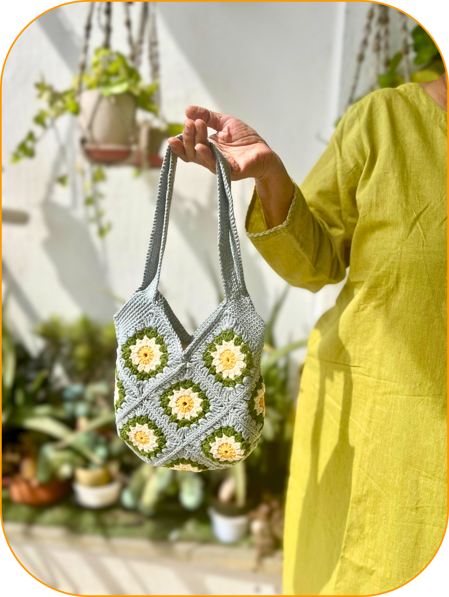 Dawnfern Shoulder Bag