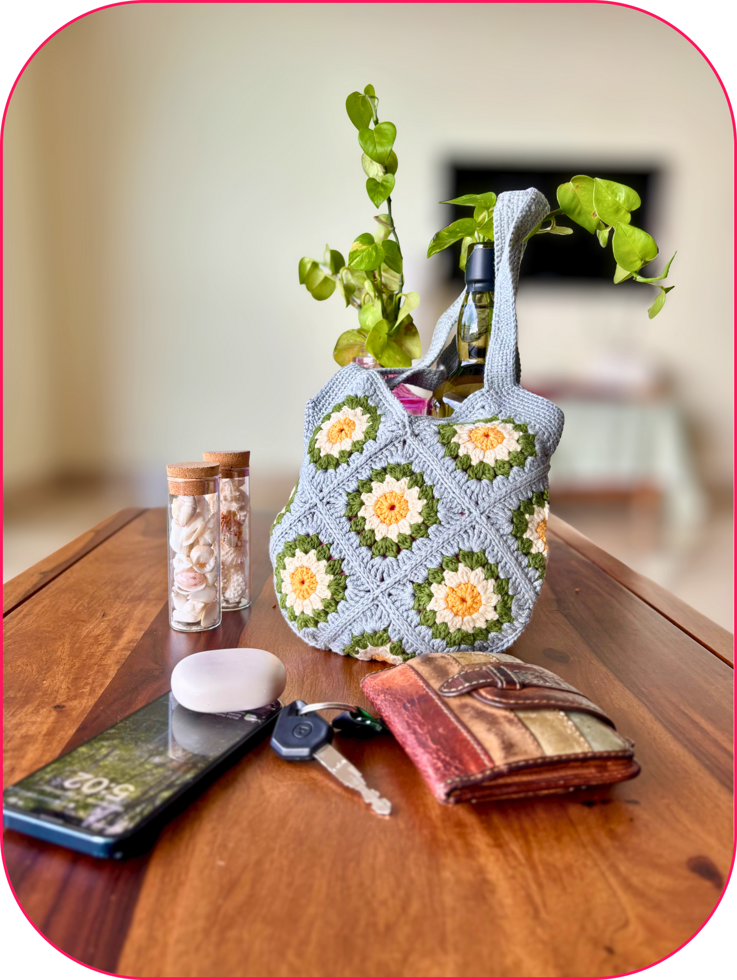 Dawnfern Shoulder Bag